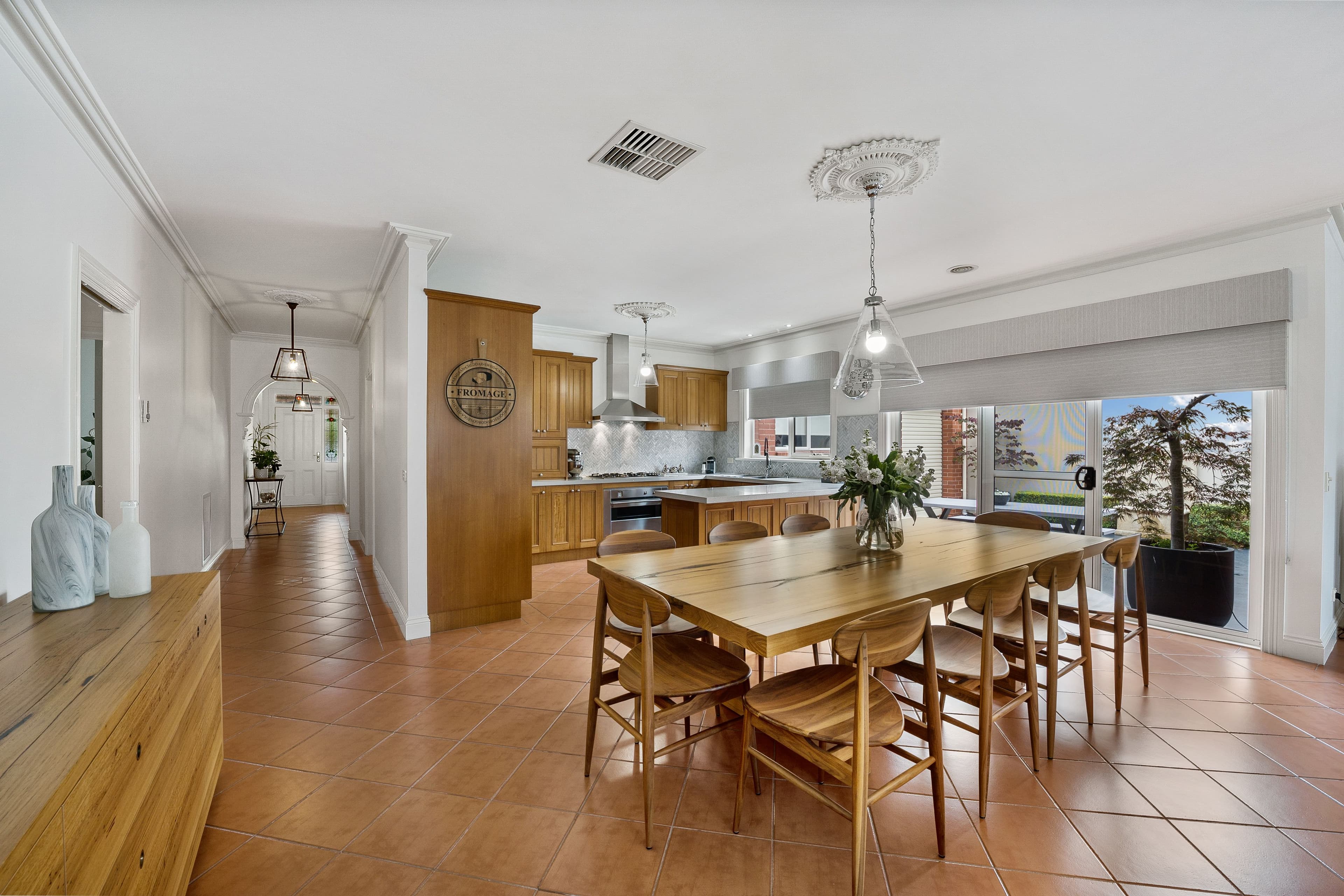 40 Blackman Crescent, Taylors Lakes VIC 3038, Taylors Lakes - Thumbnail 3