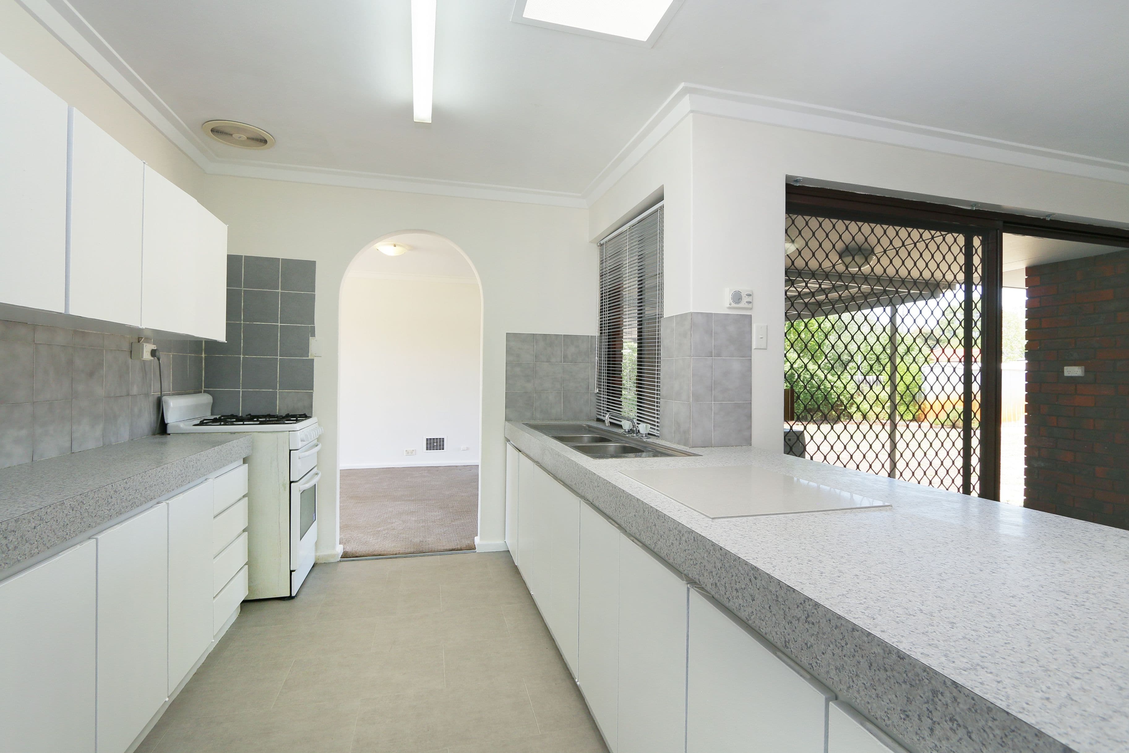 32 Cerberus Avenue, Parkwood WA 6147, Parkwood - Thumbnail 7