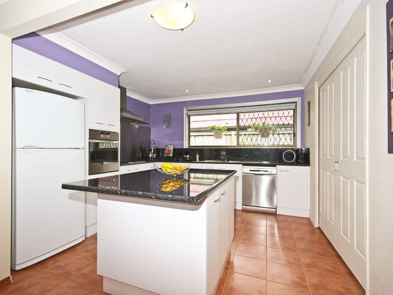 8  Violet Court, MIAMI QLD 4220, Miami - Thumbnail 3