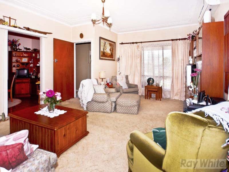 10 Caranya Place, CABRAMATTA WEST NSW 2166, Cabramatta West - Thumbnail 5
