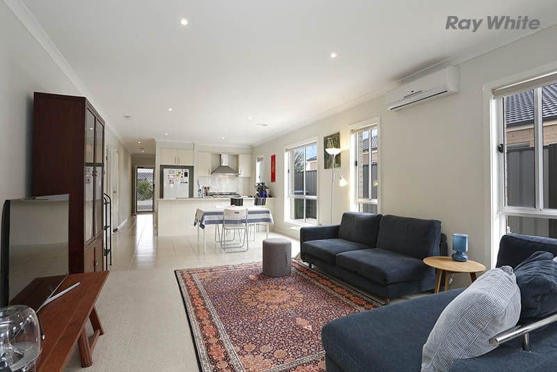 33 Bliss Street, Point Cook VIC 3030, Point Cook - Thumbnail 5