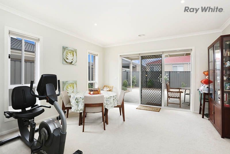 33 Bliss Street, Point Cook VIC 3030, Point Cook - Thumbnail 6