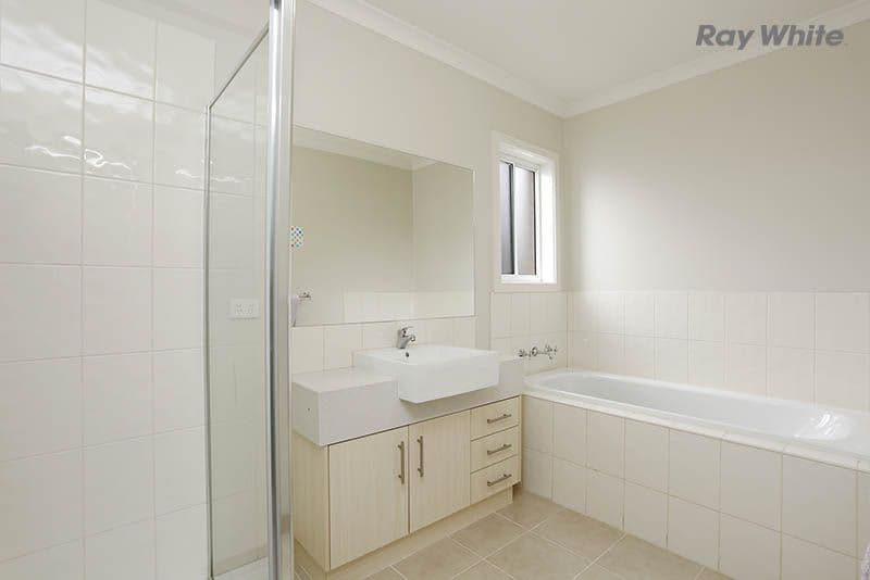 33 Bliss Street, Point Cook VIC 3030, Point Cook - Thumbnail 8