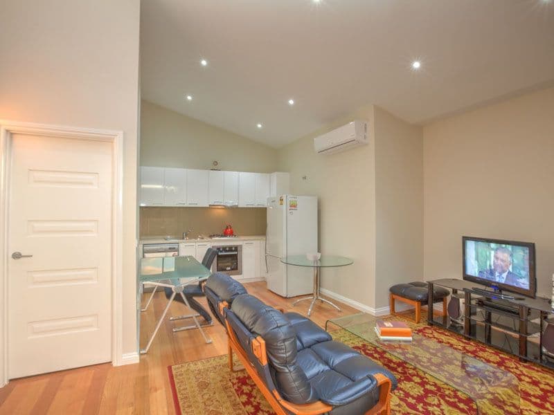 325 Nepean Highway, EDITHVALE VIC 3196, Edithvale - Thumbnail 2