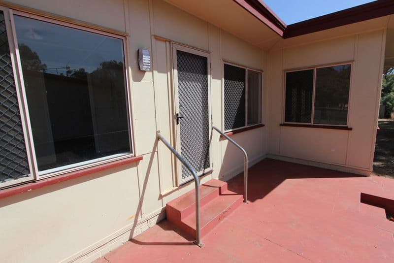 171 Edward Street, Charleville QLD 4470, Charleville - Thumbnail 5
