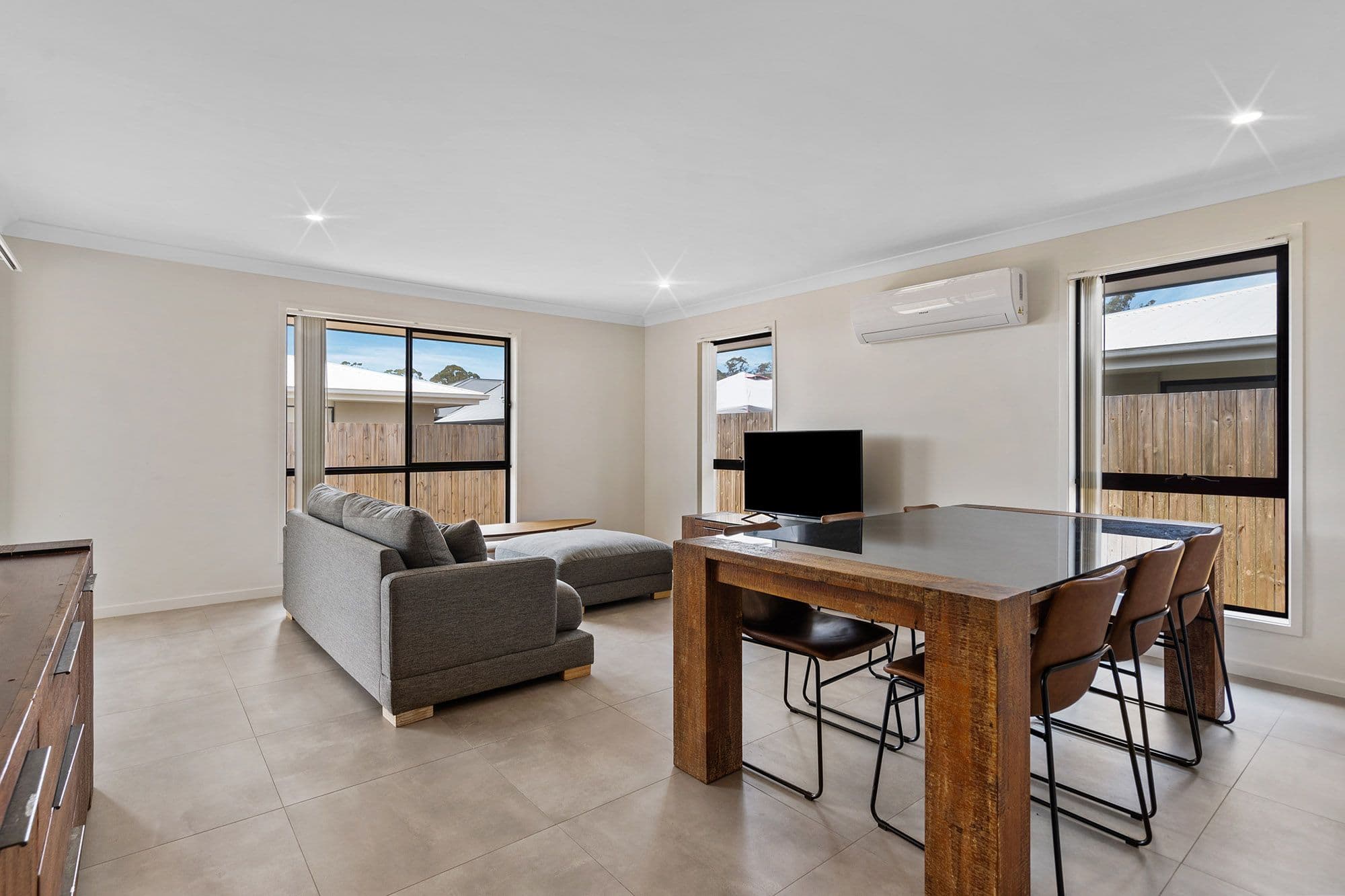 7 Maranoa Street, Logan Reserve QLD 4133, Logan Reserve - Thumbnail 4