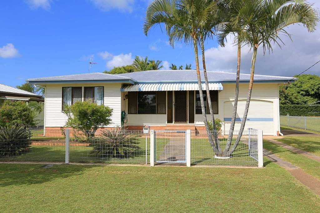 5 Moran Street, SVENSSON HEIGHTS QLD 4670, Svensson Heights - Image 1