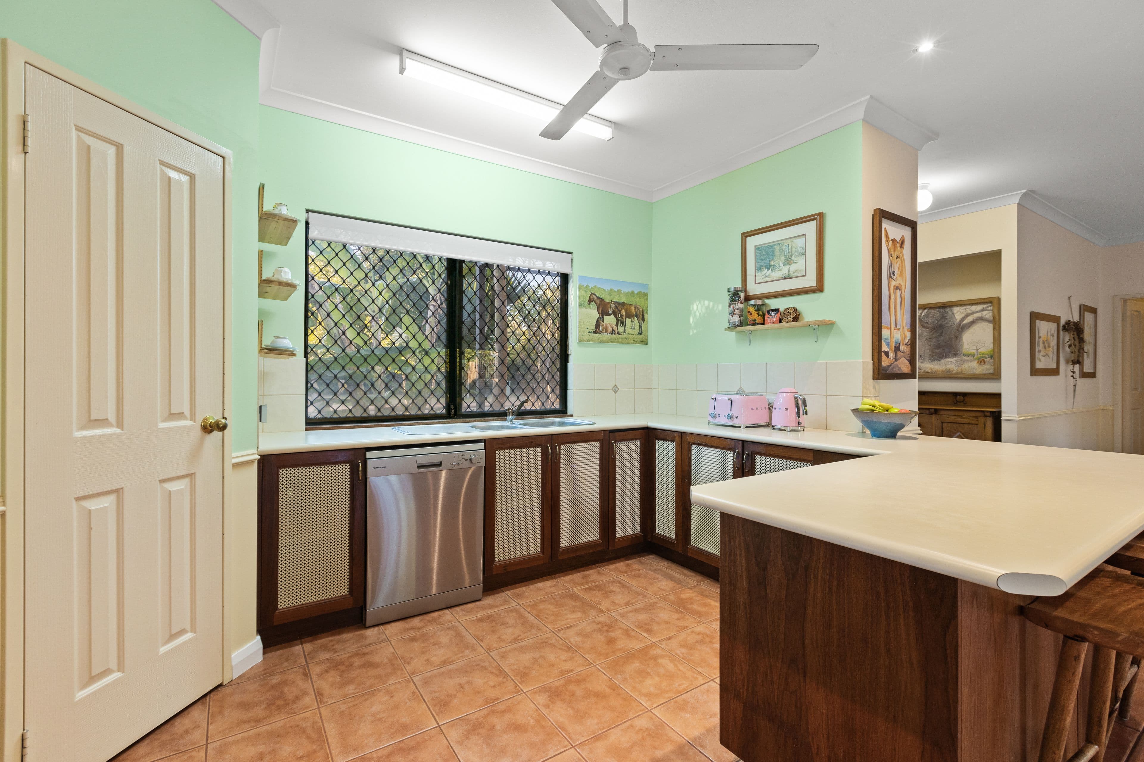 11 Spoonbill Avenue, Djugun WA 6725, Djugun - Thumbnail 4