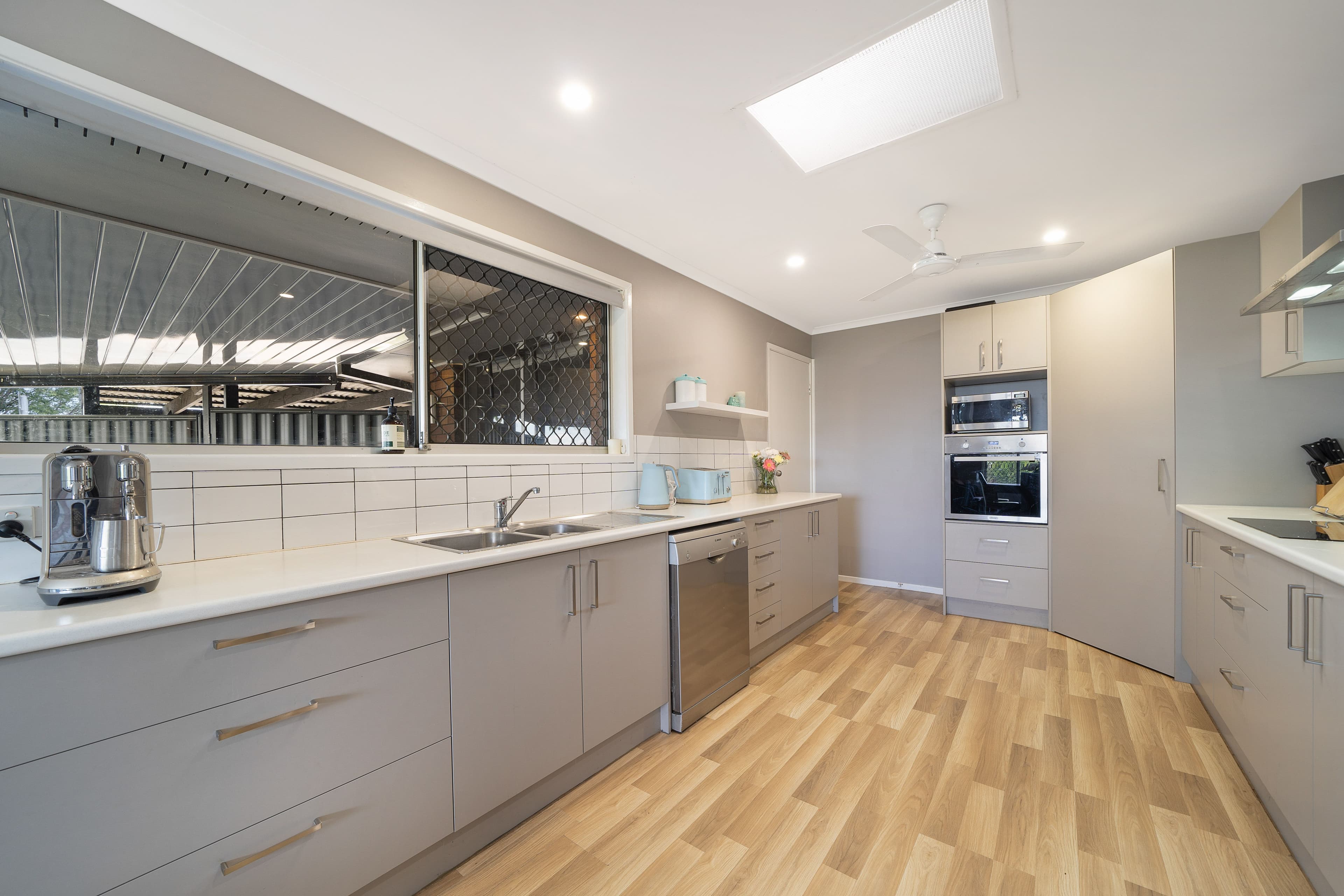 35 Winnetts Road, Daisy Hill QLD 4127, Daisy Hill - Thumbnail 2