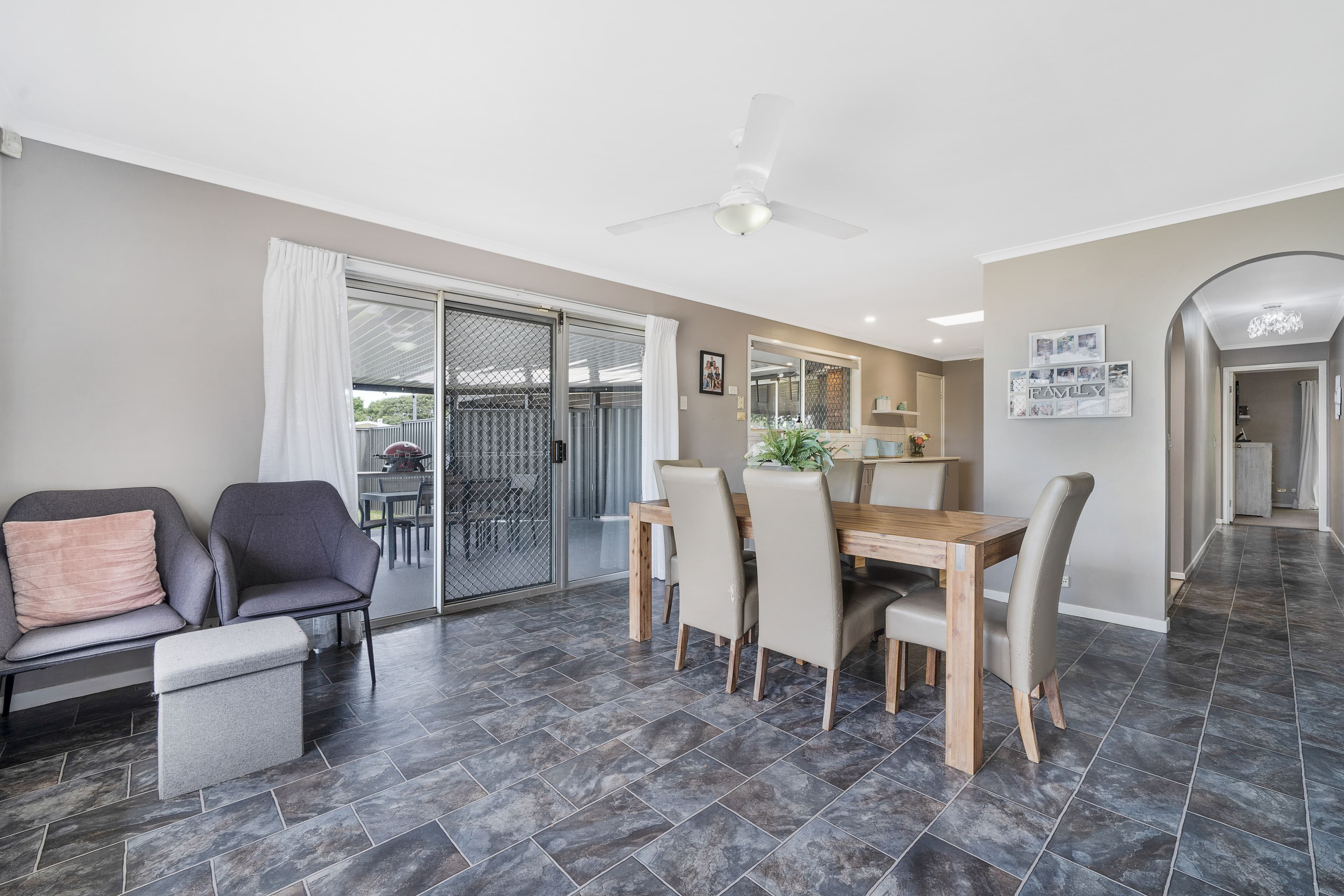 35 Winnetts Road, Daisy Hill QLD 4127, Daisy Hill - Thumbnail 8