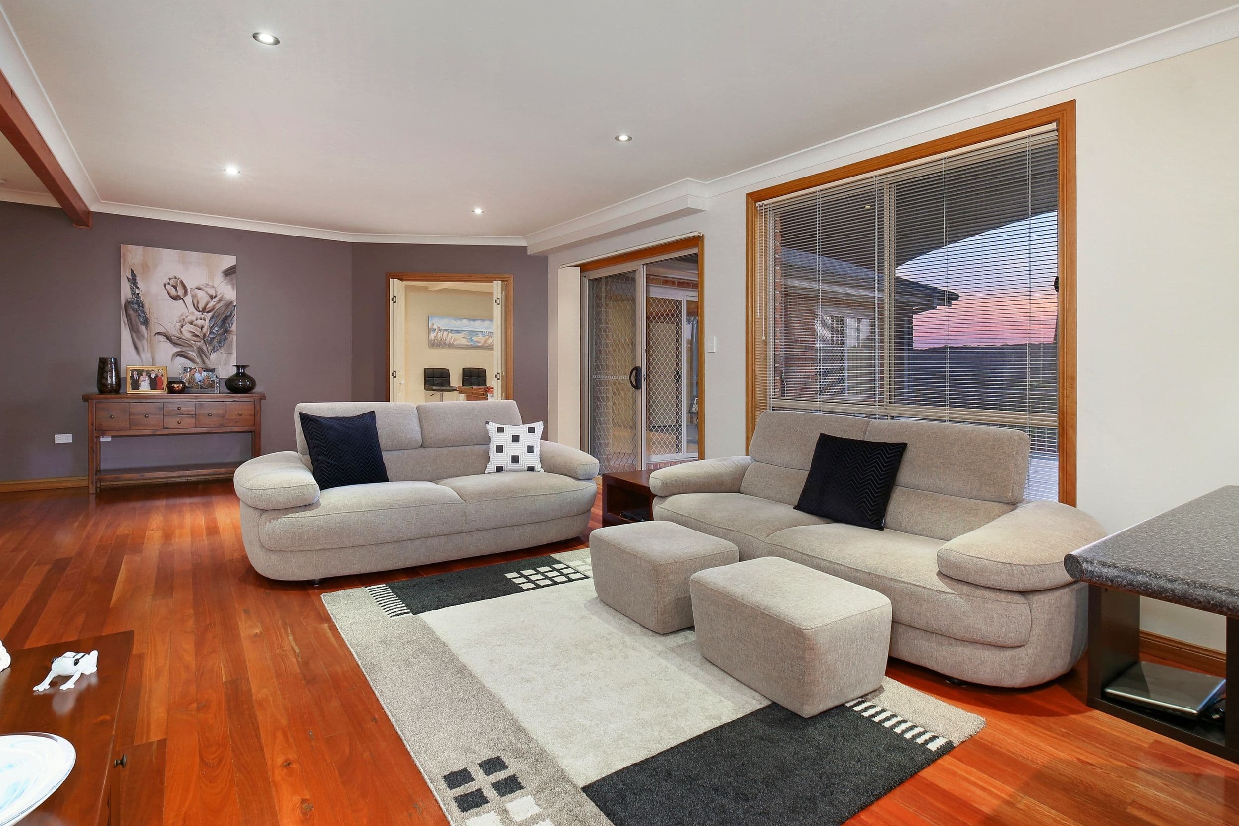 26 Armstrong Close, Bensville - Thumbnail 2