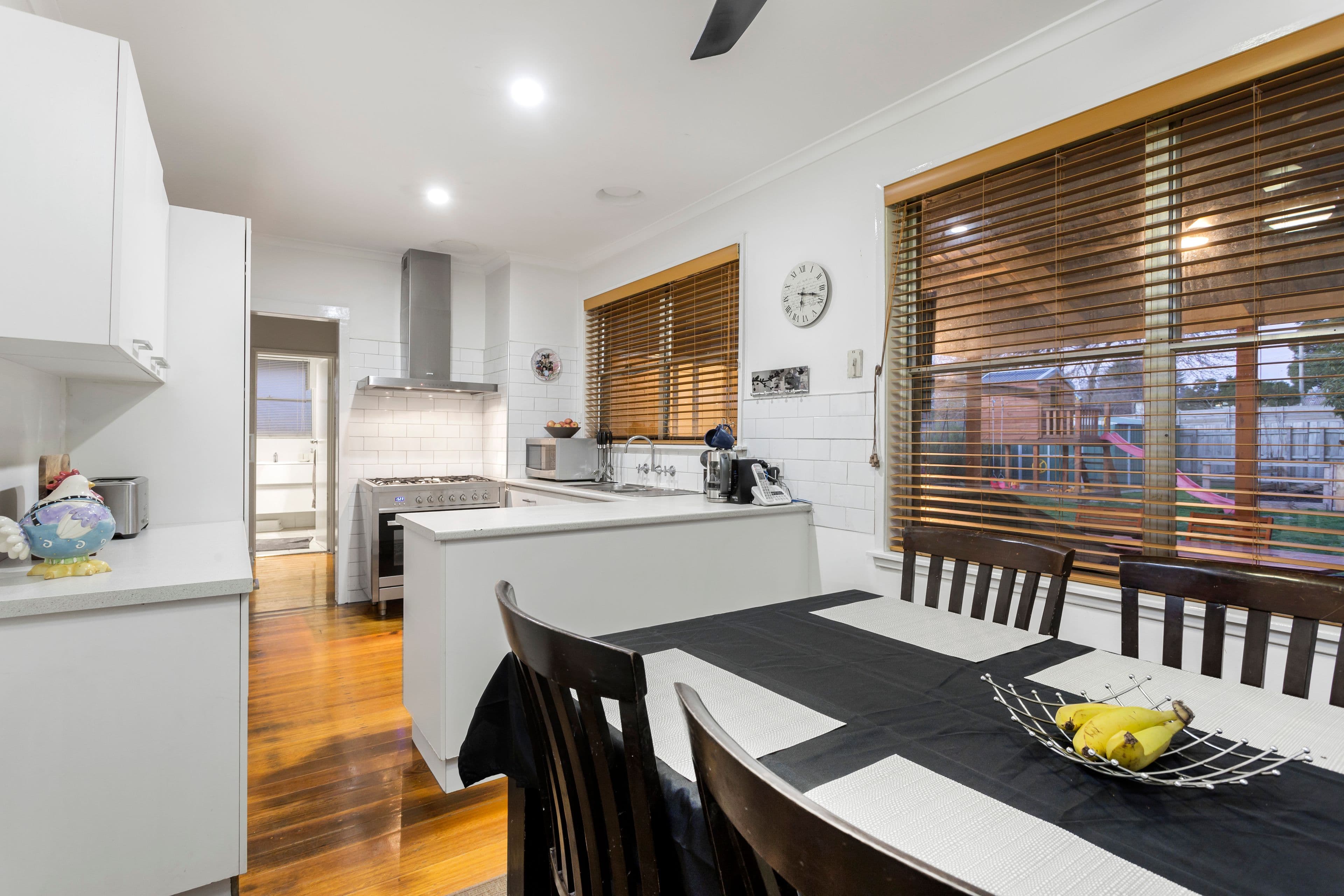 35 Nodding Avenue, Frankston North VIC 3200, Frankston North - Thumbnail 3