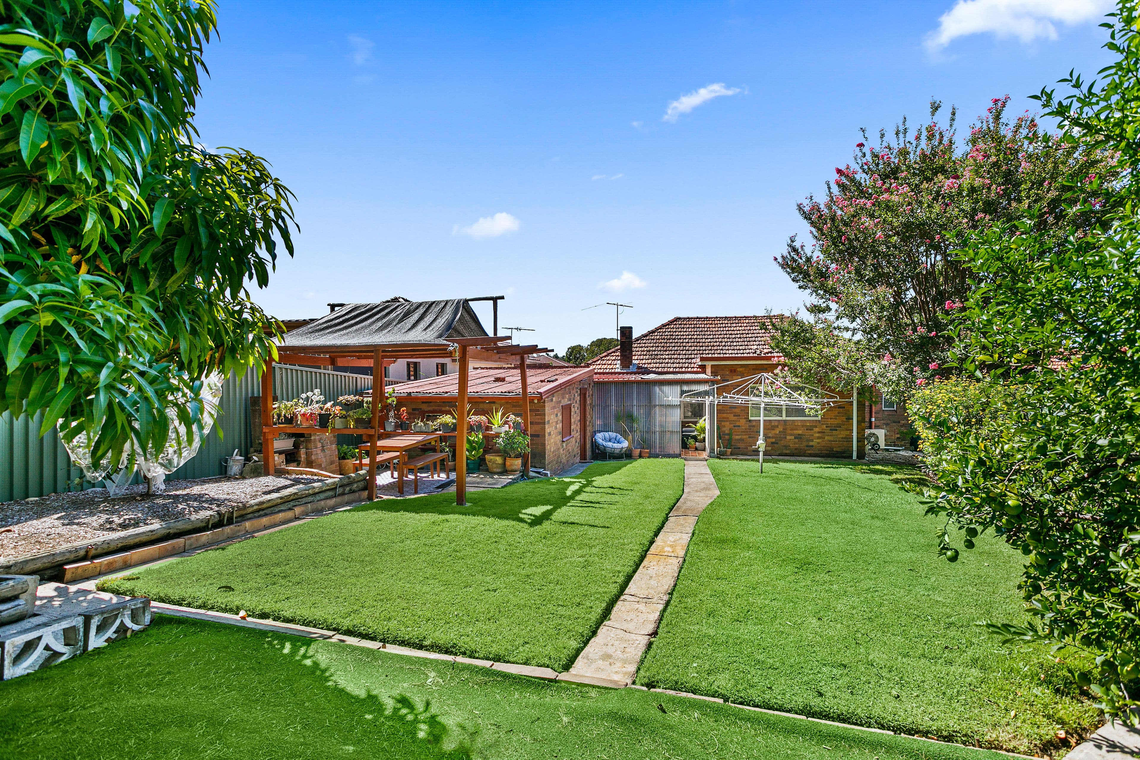 21 Alkoomie Street, Beverly Hills NSW 2209, Beverly Hills - Thumbnail 4
