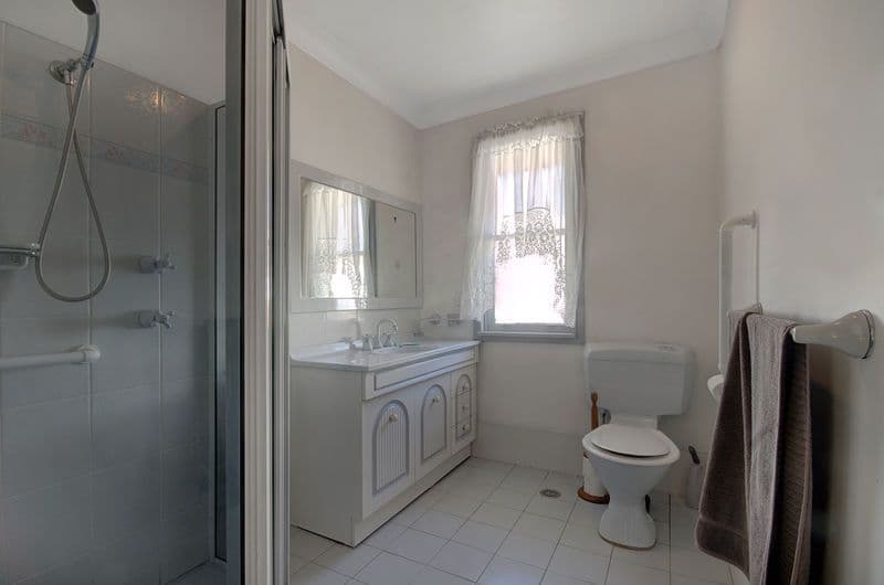 16 Gilba Road, KOONAWARRA NSW 2530, Koonawarra - Thumbnail 5