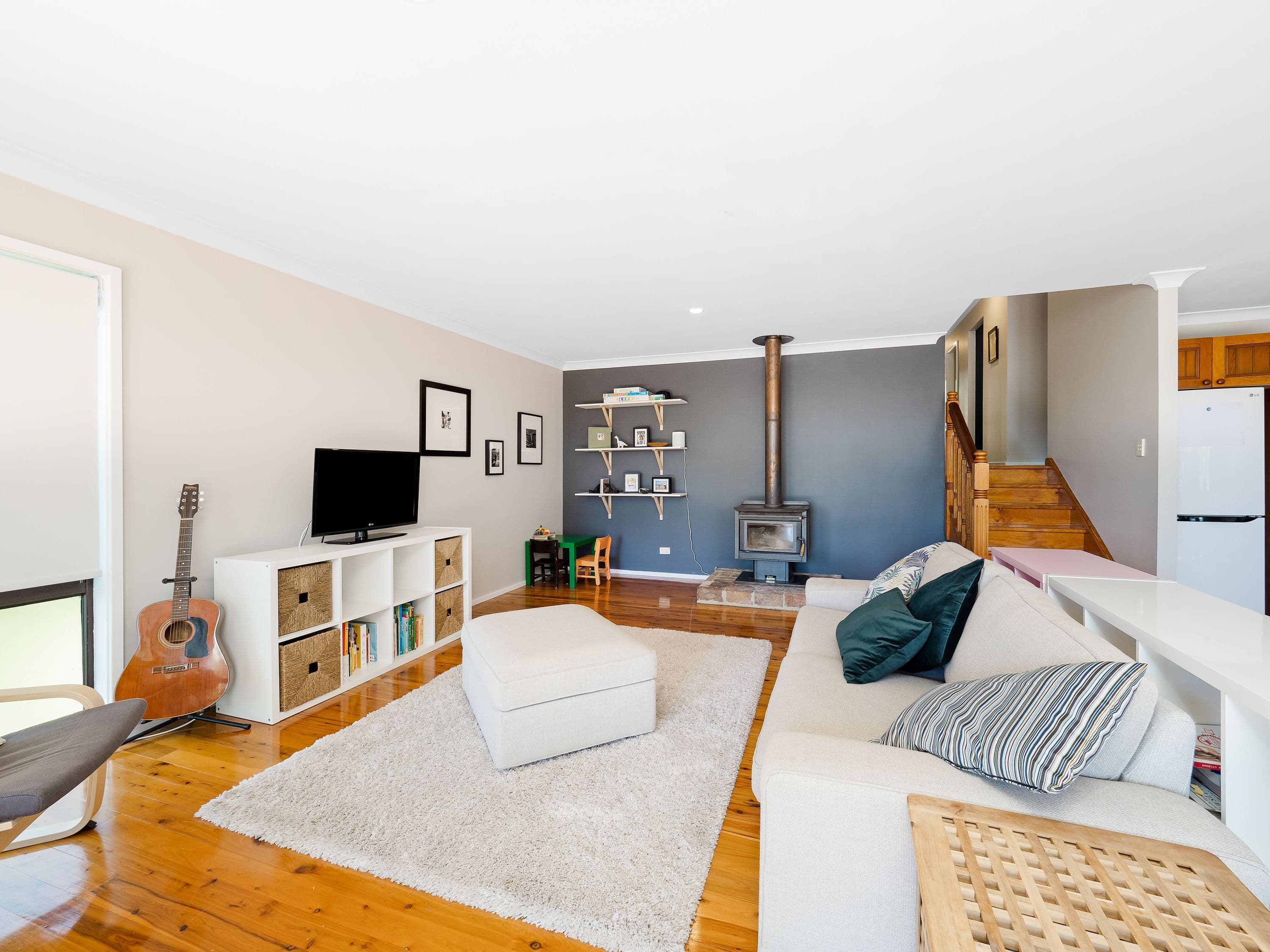 339 Lieutenant Bowen Drive, Bowen Mountain - Image 1