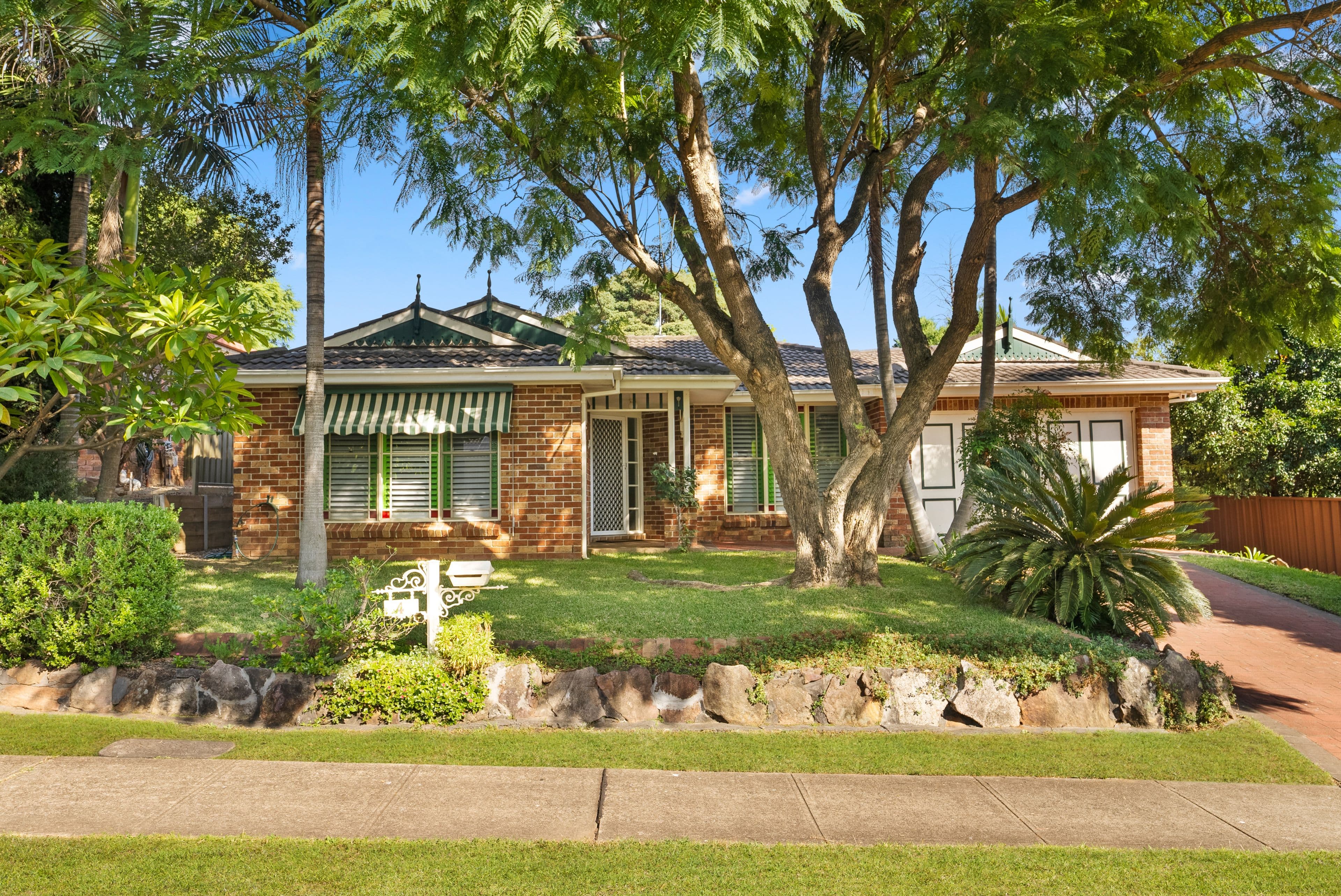 4 Sampson Crescent, Quakers Hill NSW 2763, Quakers Hill - Image 1