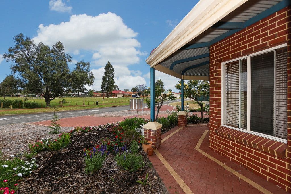 114 Waterhall Road, South Guildford WA 6055, South Guildford - Thumbnail 3