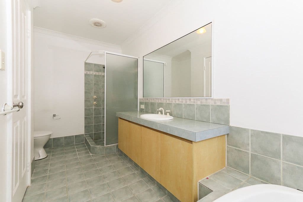 114 Waterhall Road, South Guildford WA 6055, South Guildford - Thumbnail 4