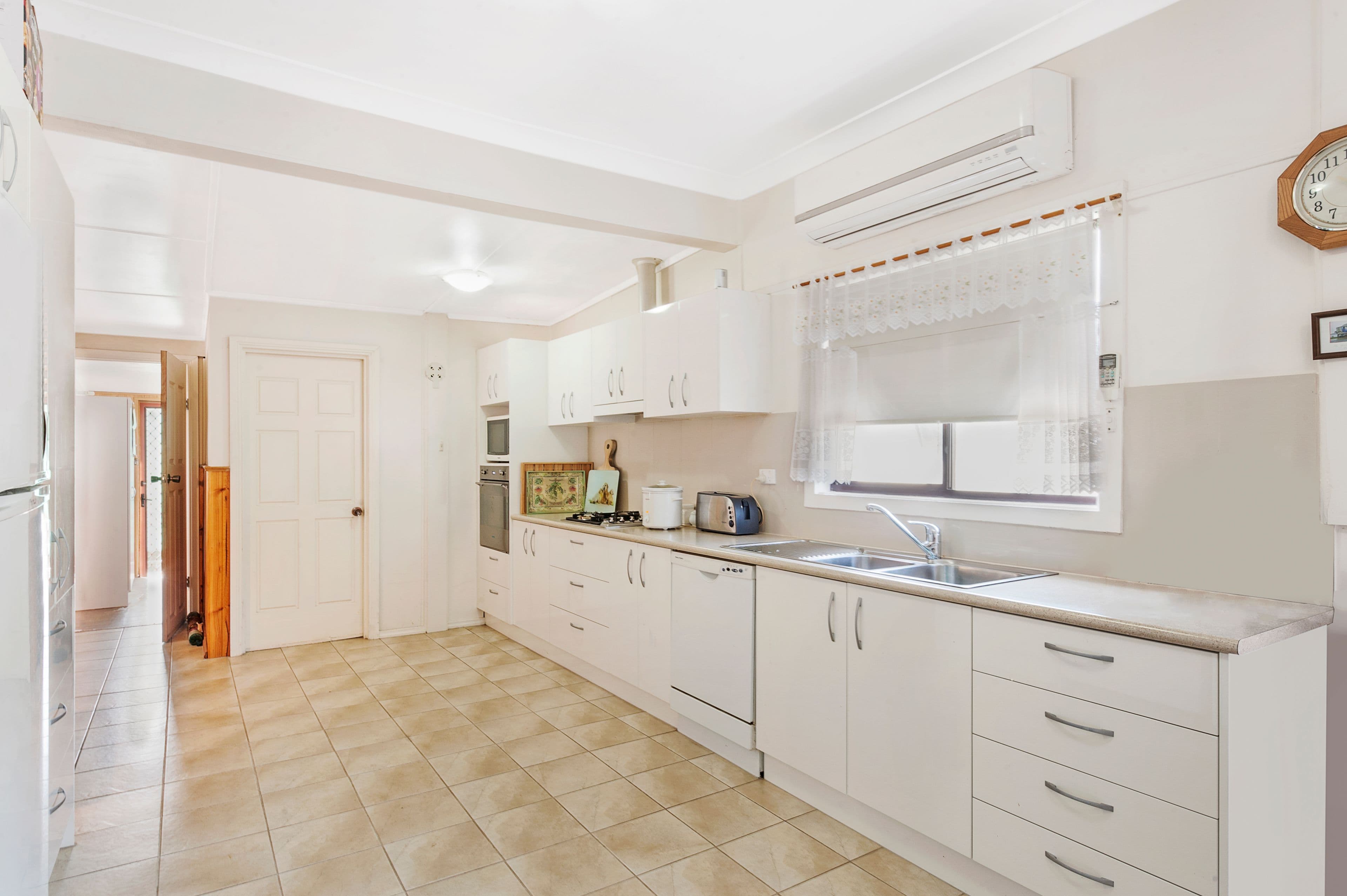 6 Kurewa Street, Tallangatta VIC 3700, Tallangatta - Thumbnail 2