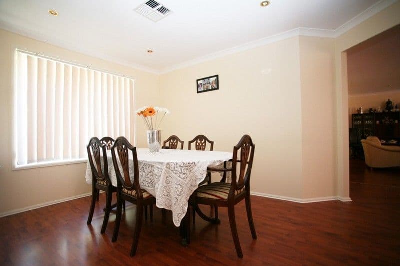 11 Wattlebird Crescent, GLENMORE PARK NSW 2745, Glenmore Park - Thumbnail 8