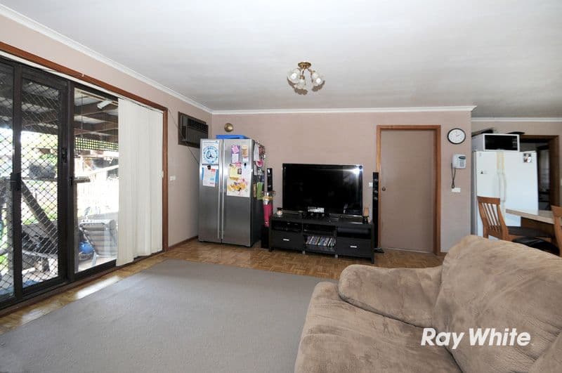 90 Yarralumla Drive, LANGWARRIN VIC 3910, Langwarrin - Thumbnail 4