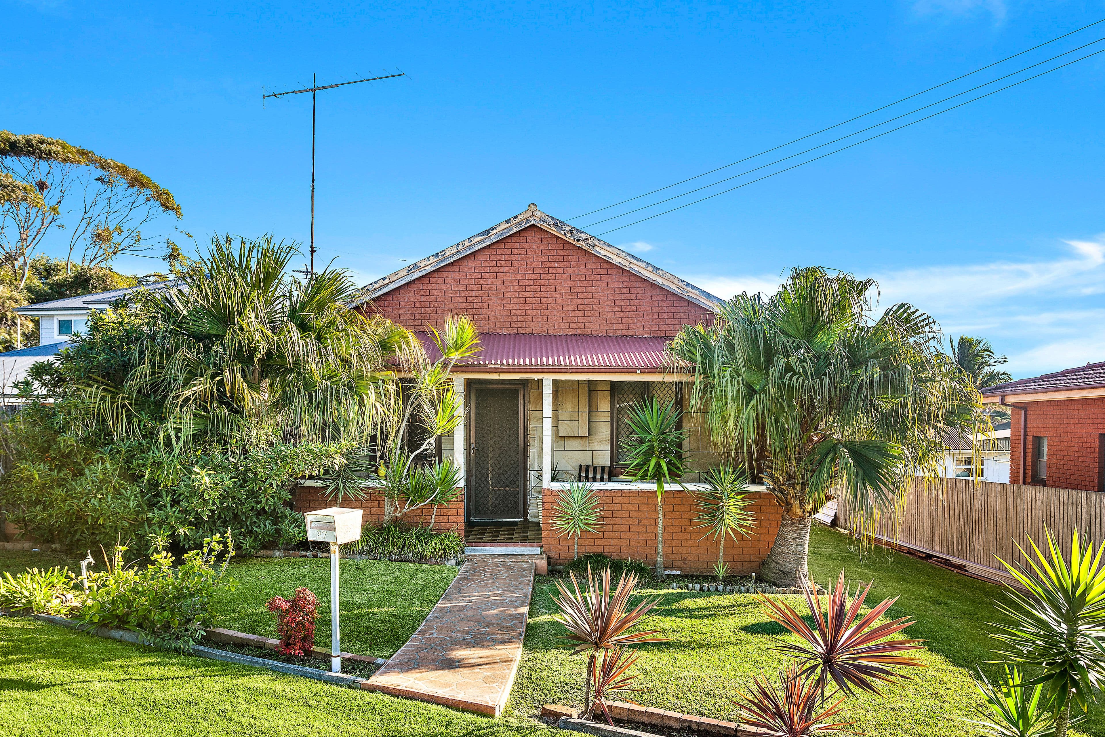 27 Fifth Avenue, Port Kembla - Thumbnail 3