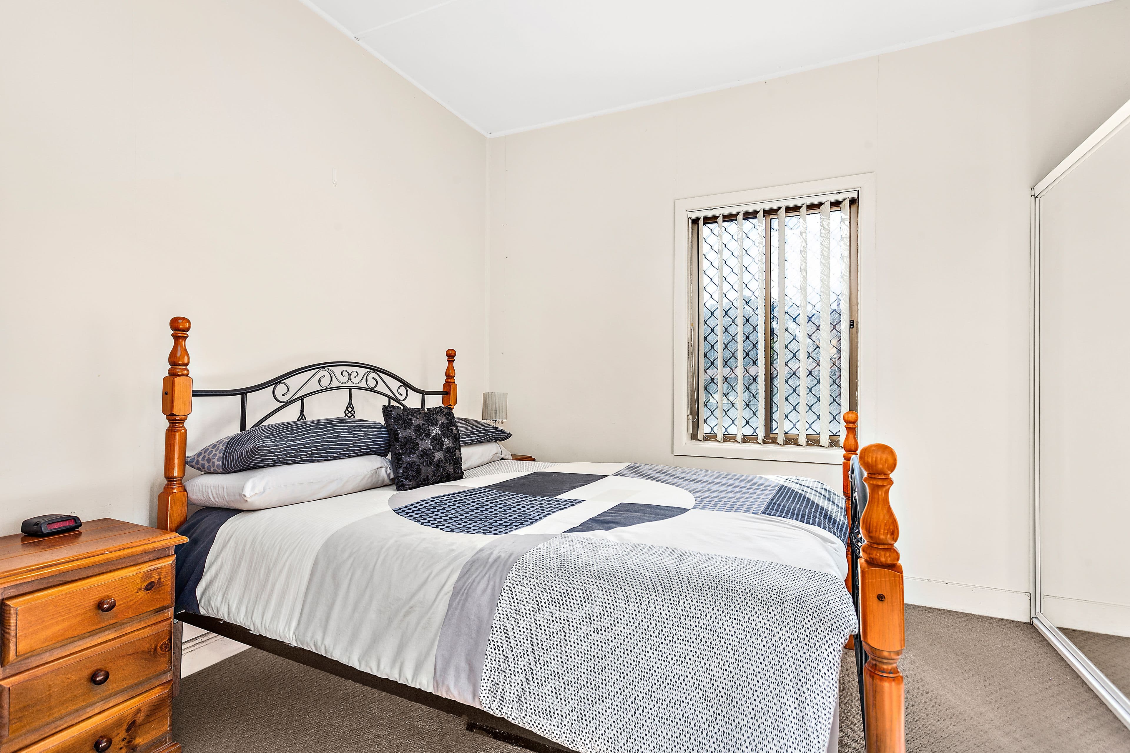 27 Fifth Avenue, Port Kembla - Thumbnail 7