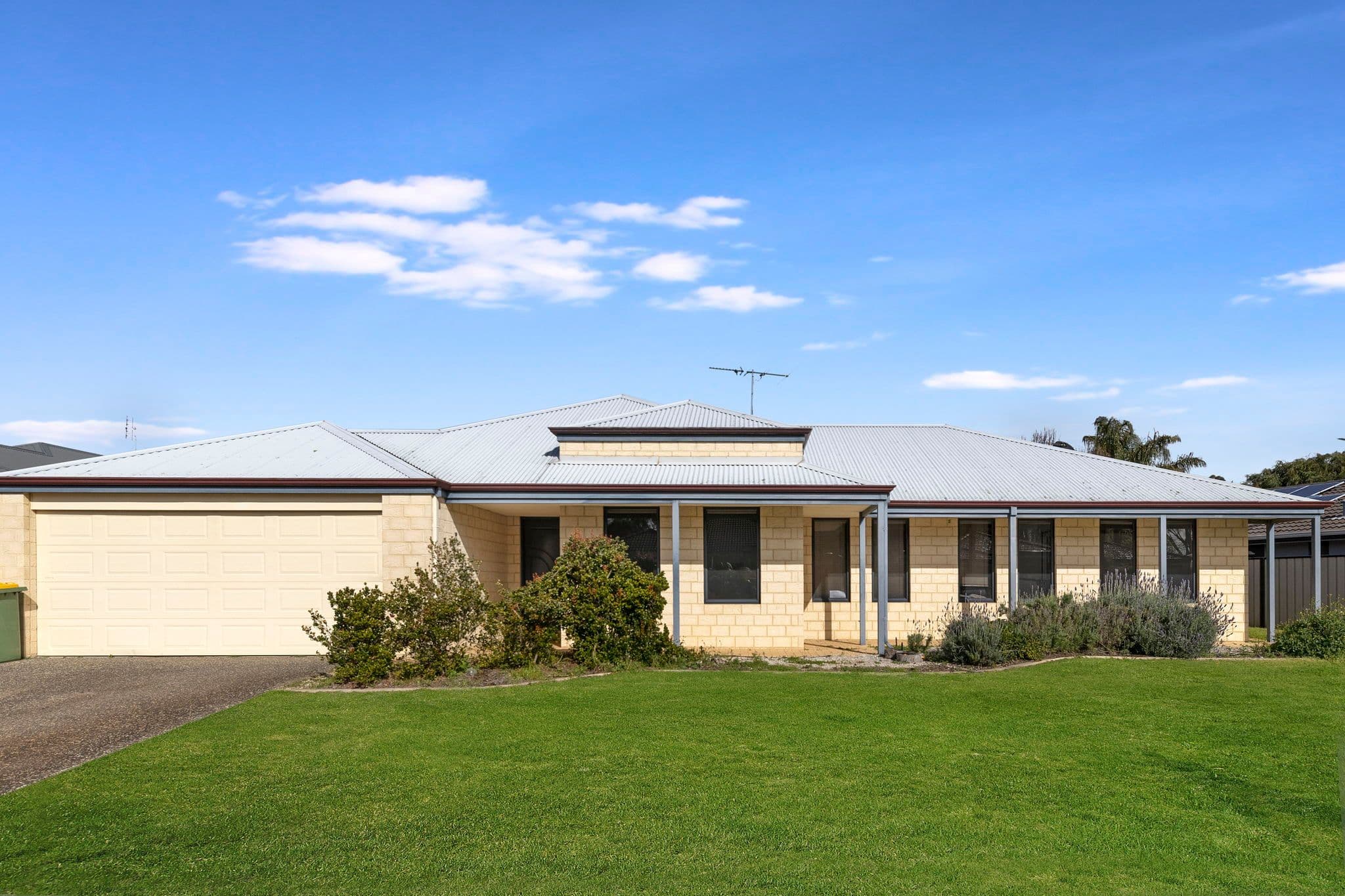 12 Clover Crescent, Busselton WA 6280, Busselton - Thumbnail 4