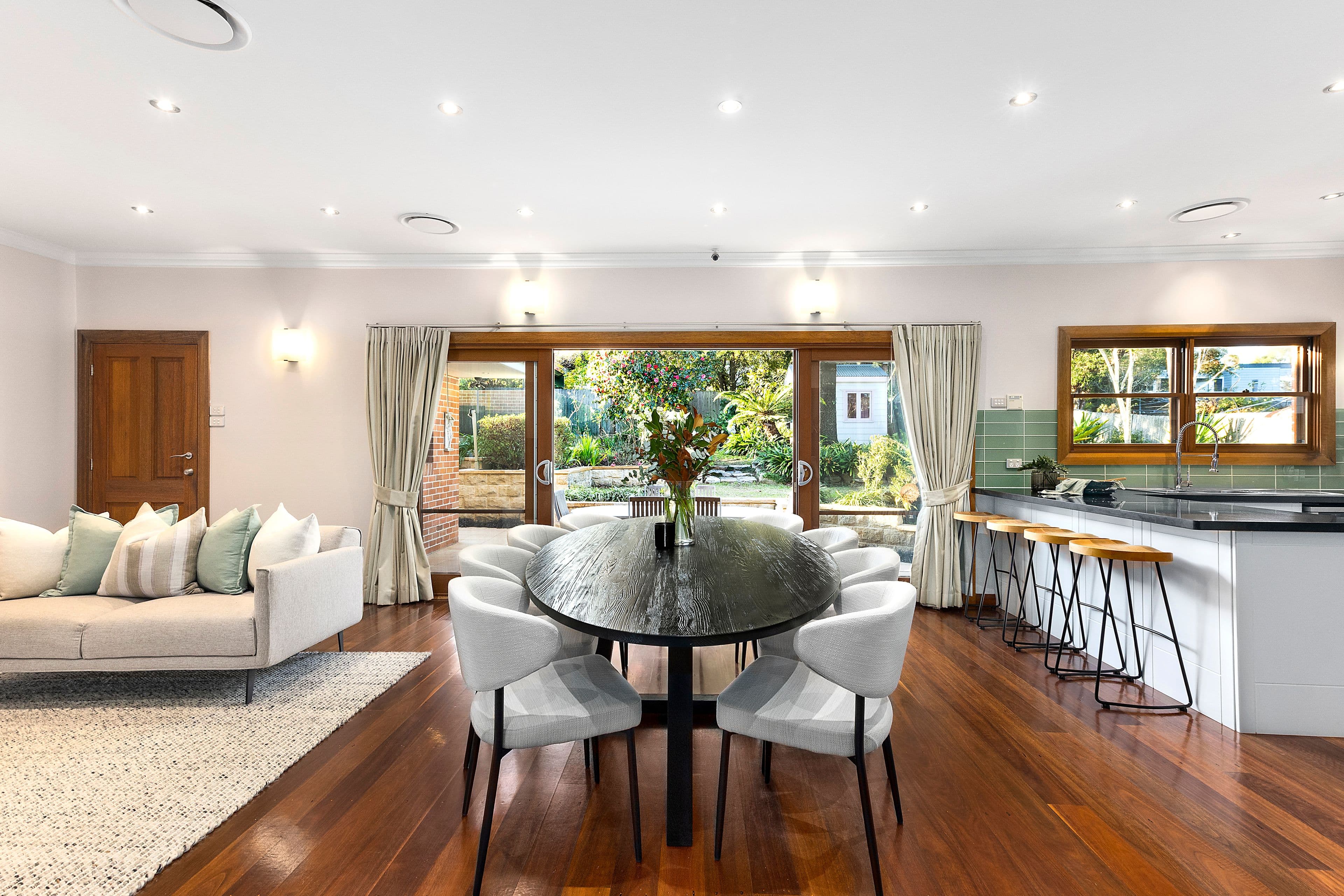 5 Edgecombe Avenue, Wahroonga NSW 2076, Wahroonga - Thumbnail 3