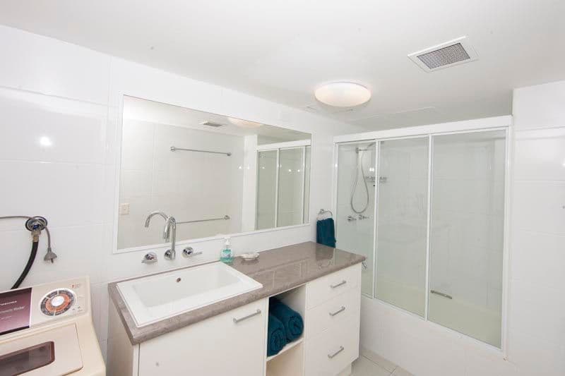 18 Lanham Street, COOLANGATTA QLD 4225, Coolangatta - Thumbnail 7