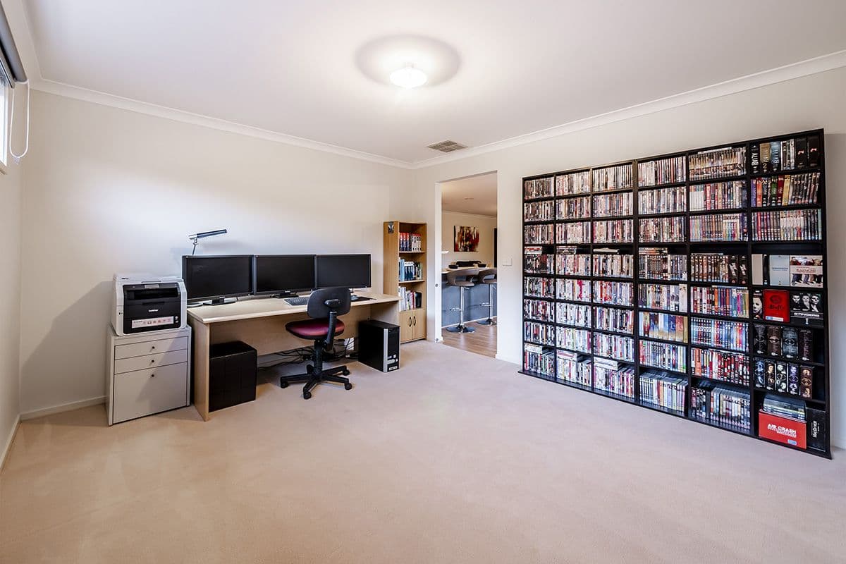 71 Brookwater Parade, Lyndhurst VIC 3975, Lyndhurst - Thumbnail 4