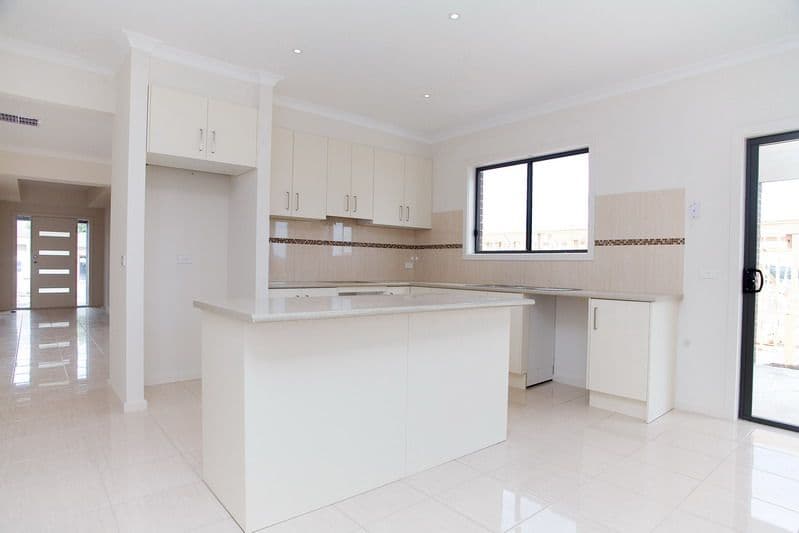 Lot 100 Glenorchy Way, SOUTH MORANG VIC 3752, South Morang - Thumbnail 2