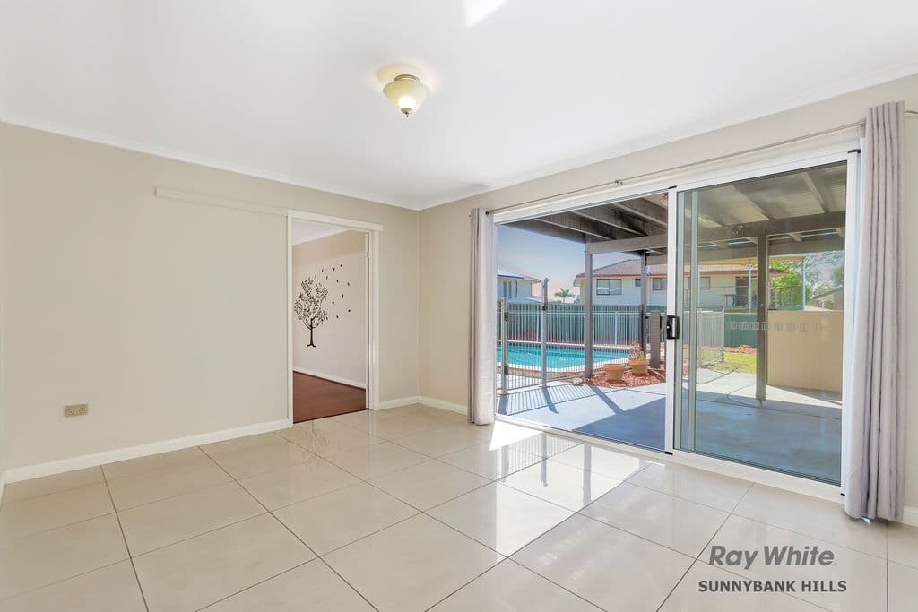 18 Millstream Way, Caroline Springs - Thumbnail 5