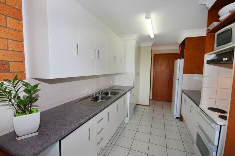 355 Bradman Avenue, MAROOCHYDORE QLD 4558, Maroochydore - Thumbnail 3