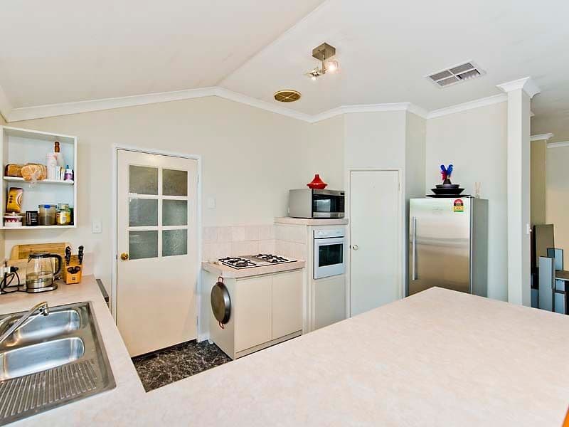22 Brookside Square, Canning Vale WA 6155, Canning Vale - Thumbnail 6