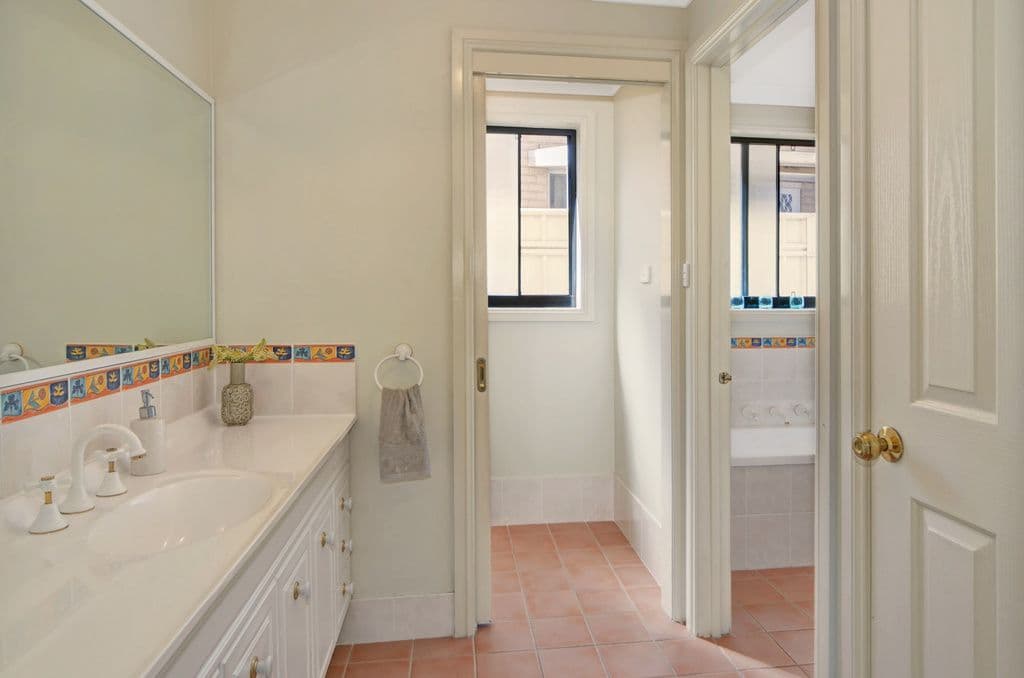 27 Thursday Avenue, Shell Cove - Thumbnail 4