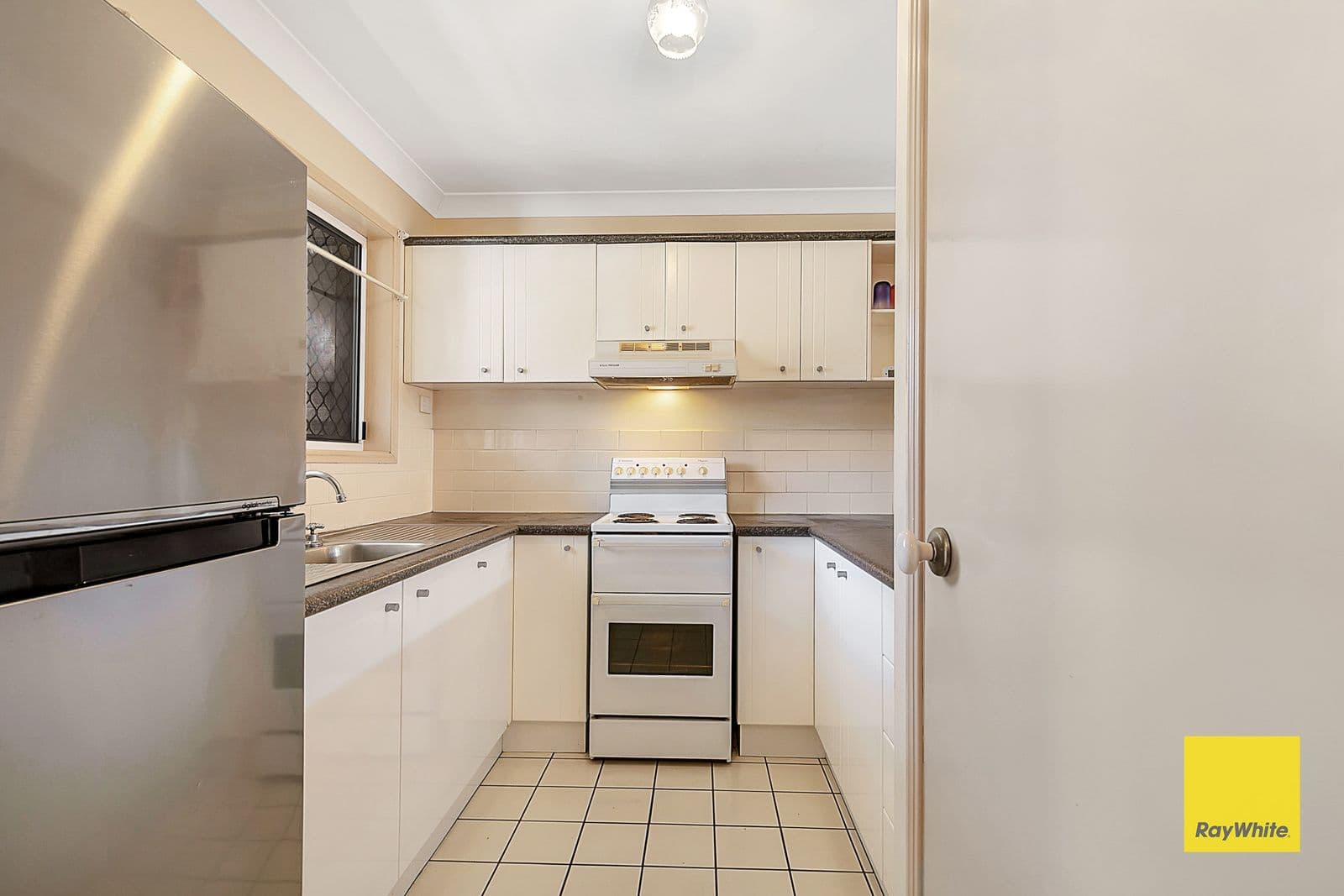19 Crotona Road, Capalaba QLD 4157, Capalaba - Thumbnail 6