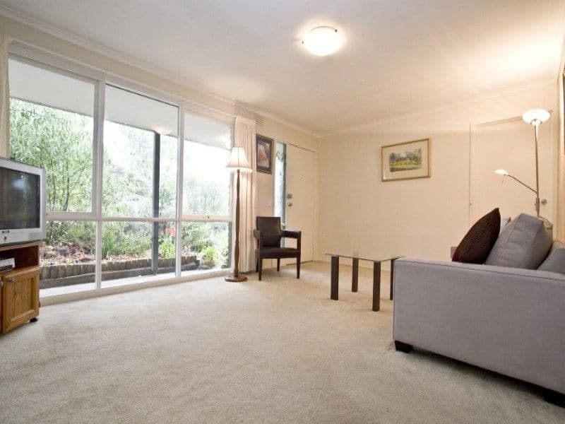 23 Phipps Crescent, DIAMOND CREEK VIC 3089, Diamond Creek - Thumbnail 2