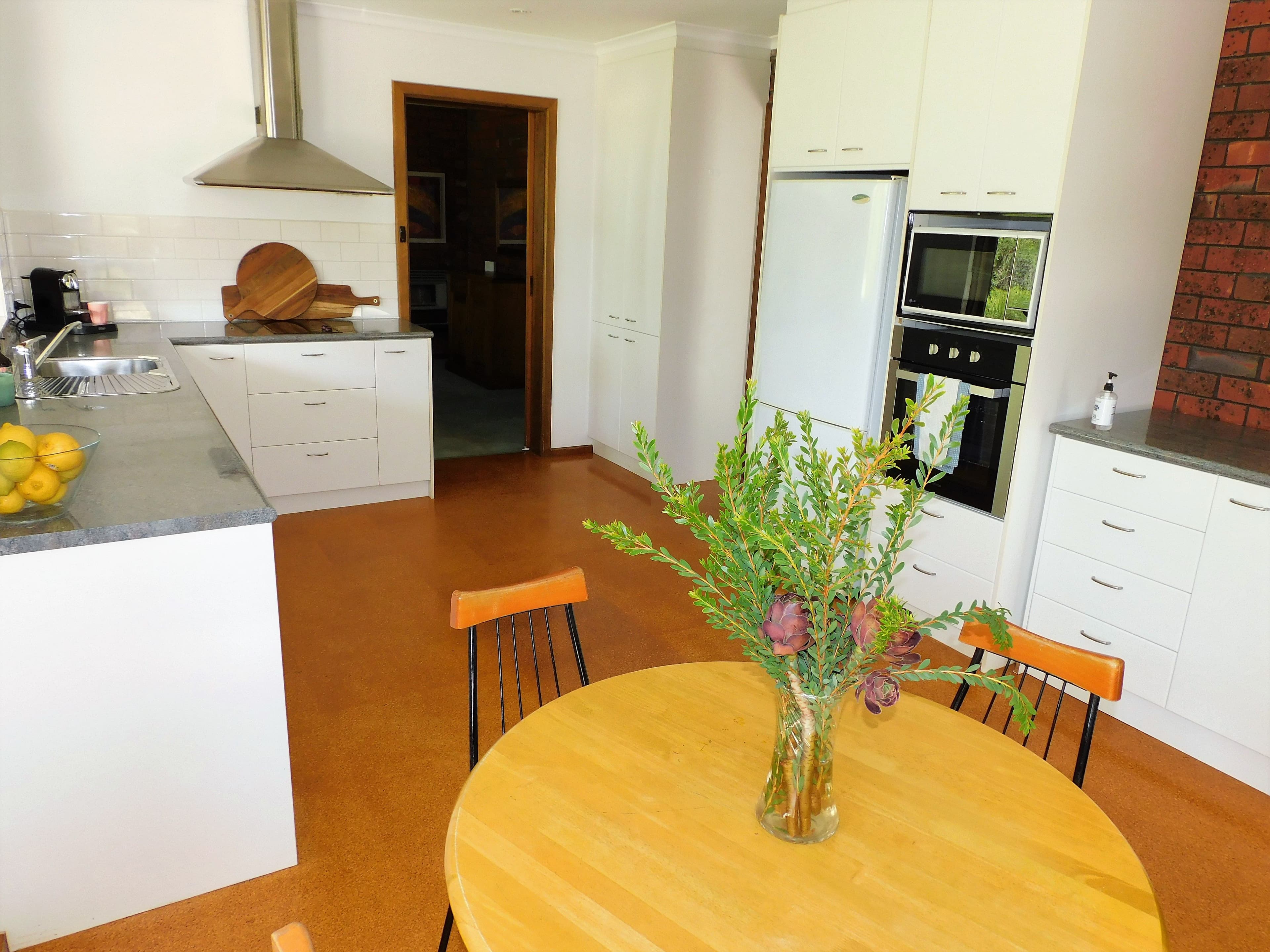 18 Bell Avenue, Tintinara SA 5266, Tintinara - Thumbnail 6
