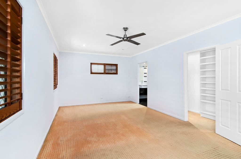 8 Fourth Avenue, Palm Beach QLD 4221, Palm Beach - Thumbnail 8