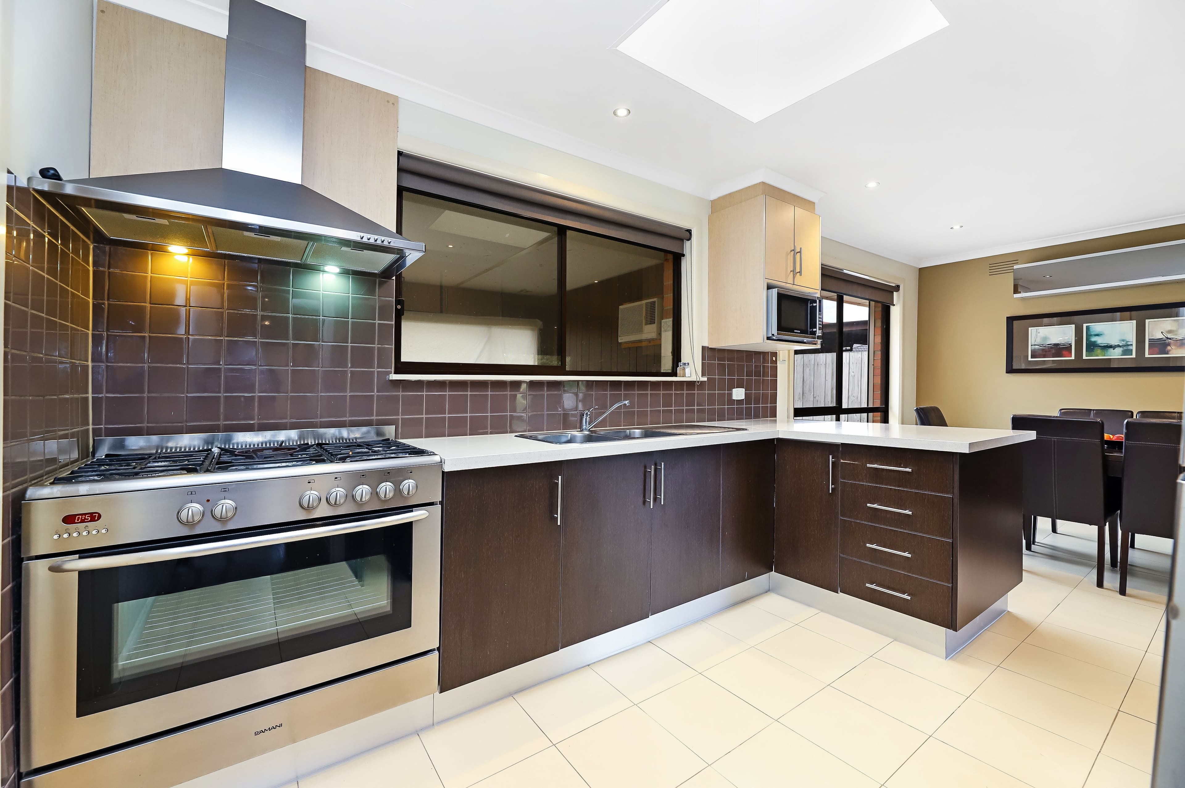 27 Avondale Road, Lalor VIC 3075, Lalor - Thumbnail 8
