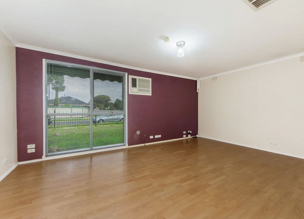 2 Cordelia Grove, St Albans VIC 3021, St Albans - Thumbnail 2