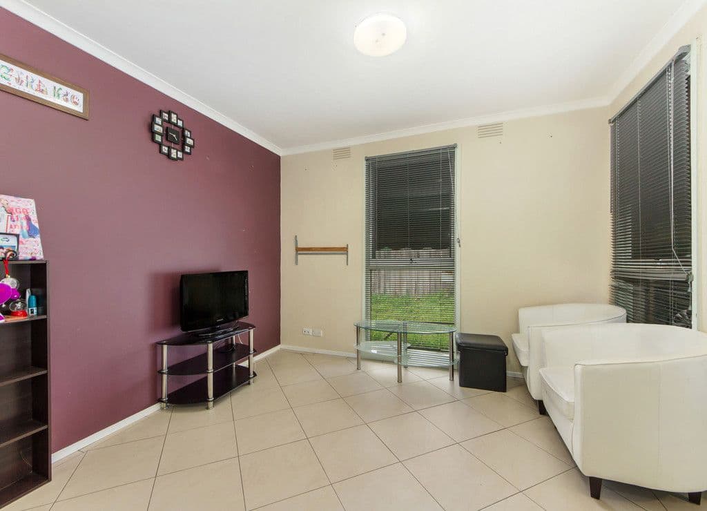 2 Cordelia Grove, St Albans VIC 3021, St Albans - Thumbnail 3