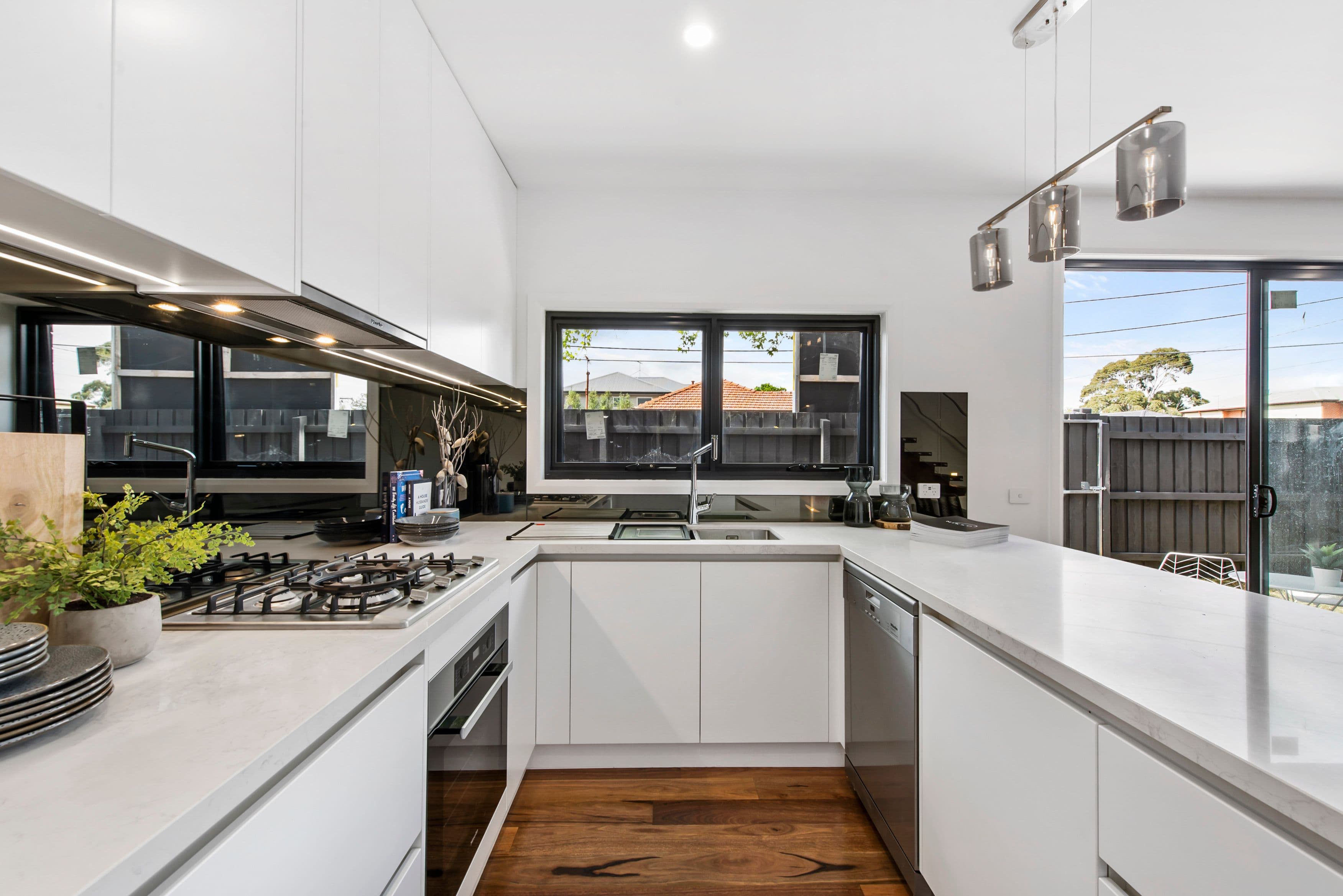 21 Kendall Street, Essendon VIC 3040, Essendon - Thumbnail 3