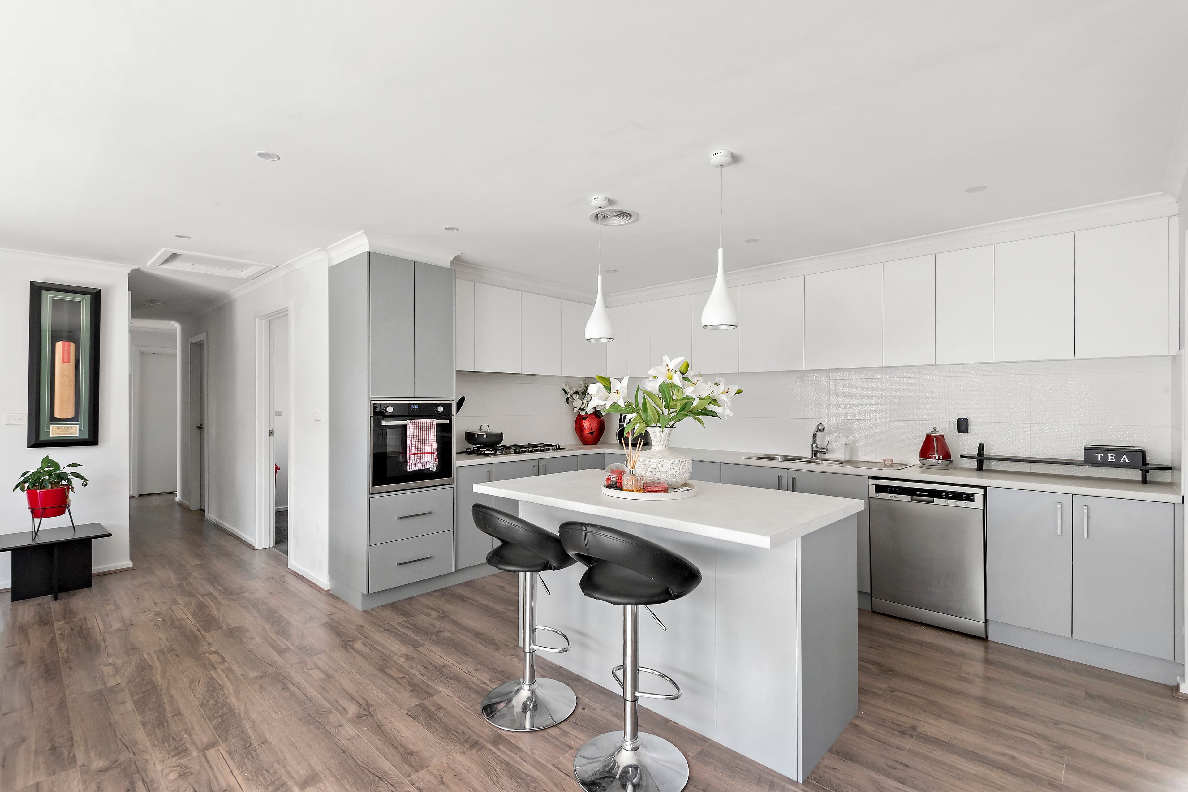 61 Barrington Drive, Pakenham VIC 3810, Pakenham - Thumbnail 2
