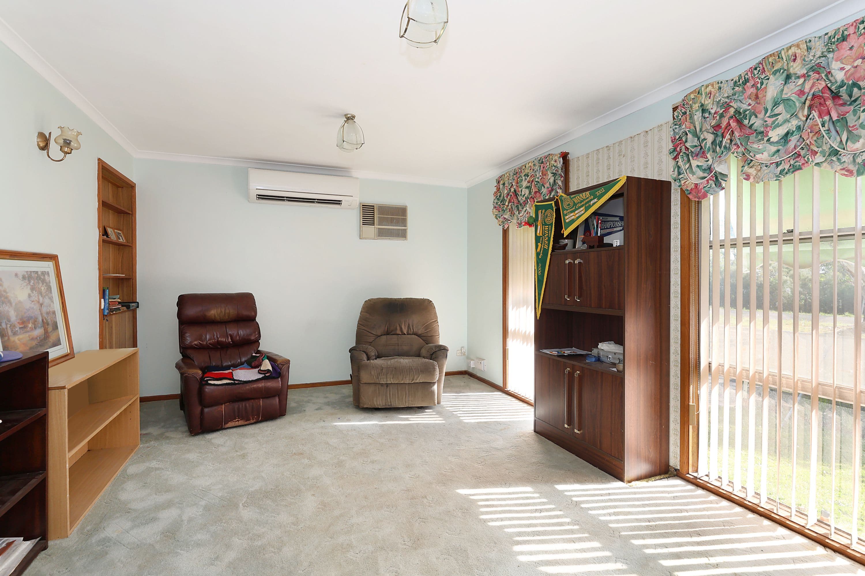 15 Williams Road, Simpson VIC 3266, Simpson - Thumbnail 2