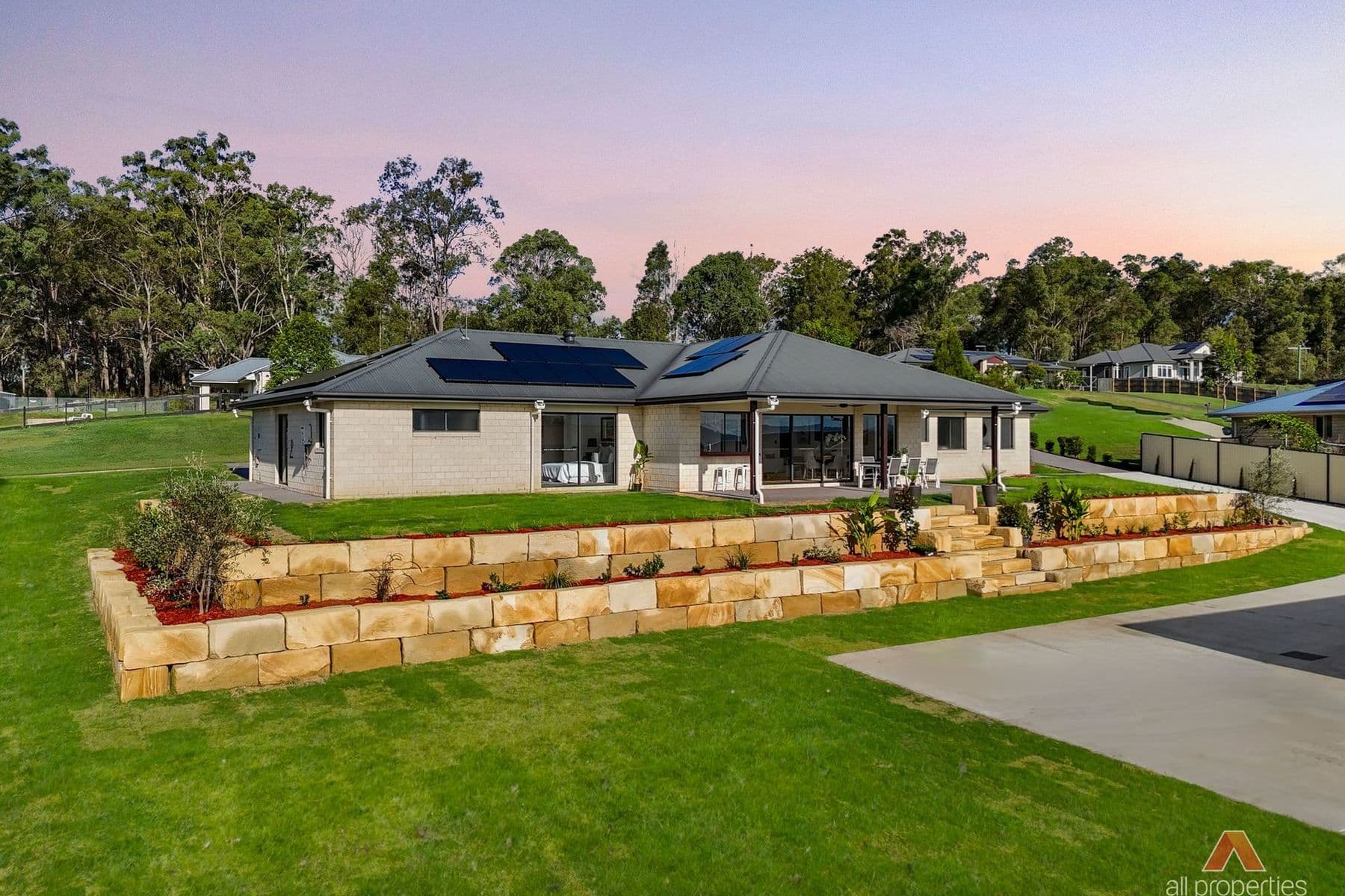 9 Trinity Place, Gleneagle QLD 4285, Gleneagle - Thumbnail 3