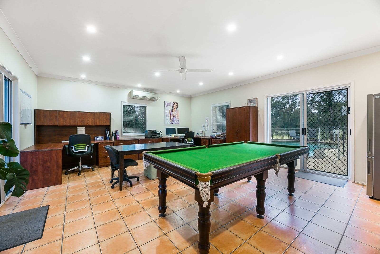 27 Pearson Close, Arundel QLD 4214, Arundel - Thumbnail 4