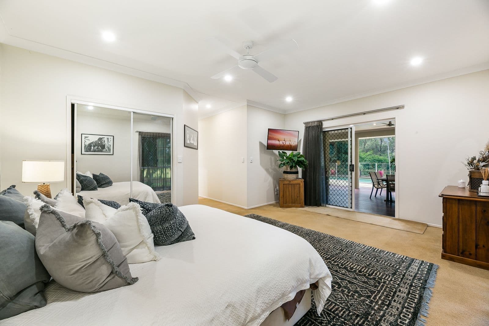 27 Pearson Close, Arundel QLD 4214, Arundel - Thumbnail 8