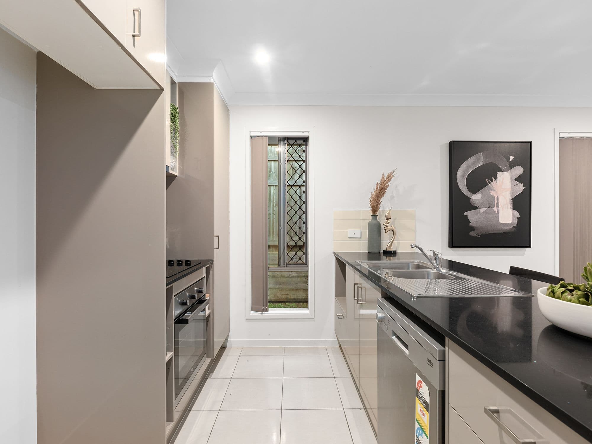 4 Magpie Crescent, Redbank Plains QLD 4301, Redbank Plains - Thumbnail 6